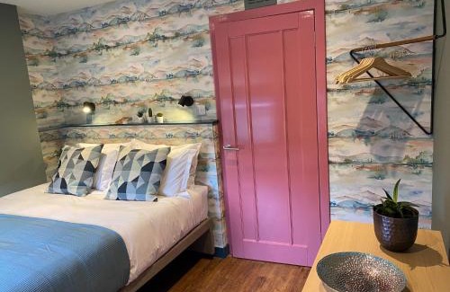 Gatehouse-of-Fleet Hotel | Discover Masonic Arms Gatehouse: Family-Friendly Retreat