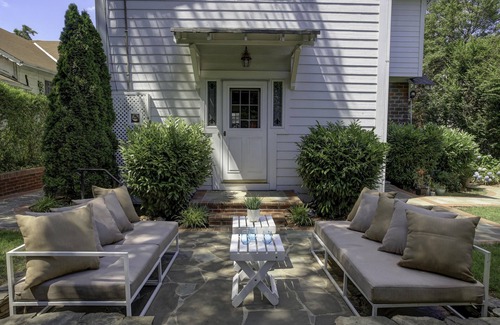 Taylor Run House | Unforgettable Masonic View House: Steps to Old Town & Metro