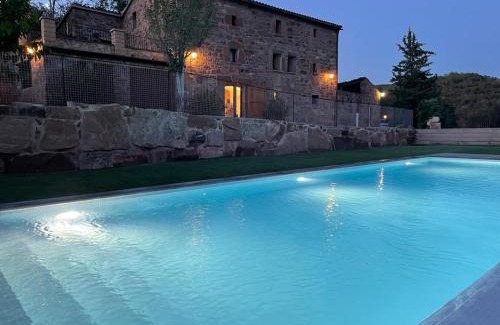 Vilanova de l'Aguda Villa | Indulge in Masoveria la Boba: Oceanfront, Pet-Friendly Retreat