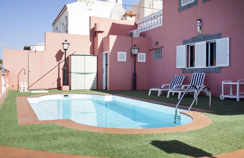 San Fernando Villa | Idyllic Maspalomas Villa with Private Pool and Ocean View