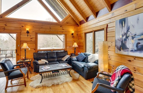 Windsor House | Cozy Massachusetts Vacation Rental with Deck & Grill