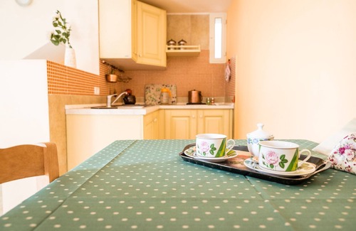 Agnone Bed & Breakfast | Discover Masseria Acquasalsa Agnone: Family-Friendly Retreat