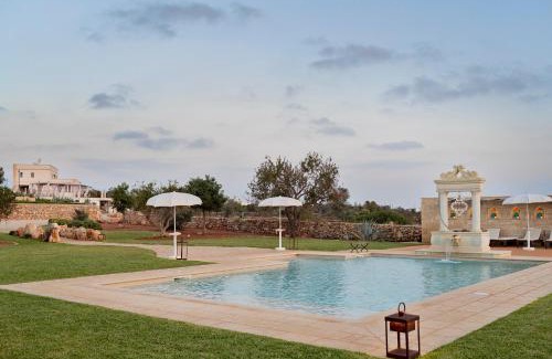 Posto Rosso House | Experience Masseria Cisternella: Pet Friendly with Pool