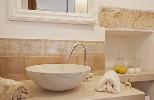 Posto Rosso House | Discover Masseria Cisternella: Guest Rated 9.8 with Pool