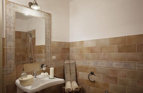 Posto Rosso House | Discover Masseria Cisternella: Guest Rated 9.8 with Pool