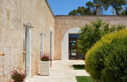 Leverano Hotel | Ideal Masseria Corda Di Lana Hotel & Resort with Ocean Views