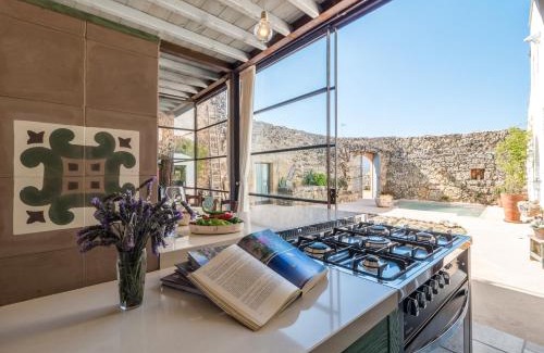 Patu Villa | Experience Masseria de Li Travaj: 4-Star Comfort Awaits