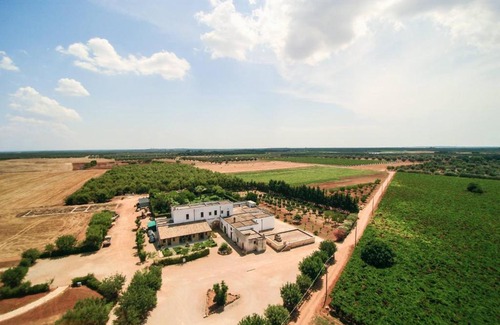 Veglie House | Discover Masseria La Duchessa: Rated 9/10, Family-Friendly Stay
