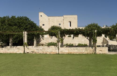 Lizzanello Resort | Discover Masseria Lilei: Oceanfront Bliss Awaits You