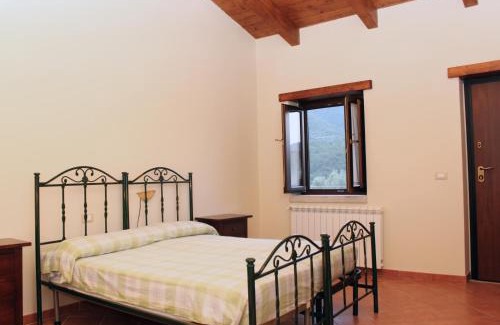 Prata Sannita House | Pet-Friendly Retreat at Masseria Mastrangelo - Rated 9/10