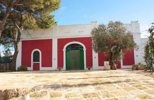 Laterza House | Pet-Friendly Masseria Sierro lo Greco with Breakfast Included