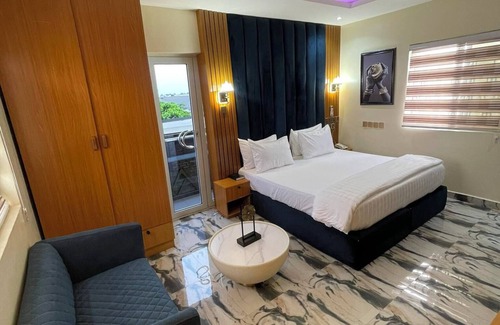 Uyo Hotel | Master Class Suite and Apartments