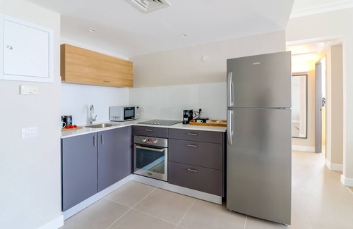 Haifa Apartment | Oceanfront Haifa Beach Apartments: Guest Rated 9.8/10
