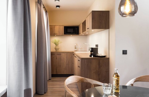 City Centre Salzburg Apartment | Experience Comfort at Master Linzergasse: Pet Friendly Stay