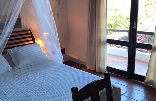 Village da Ferradura House | Oceanfront Masterpiece at Ferradura Beach – Guest Rated 10/10