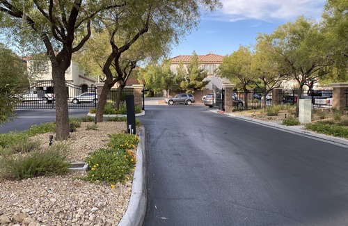 Enterprise House | Budget-Friendly Master Suite with Pet and Family Amenities