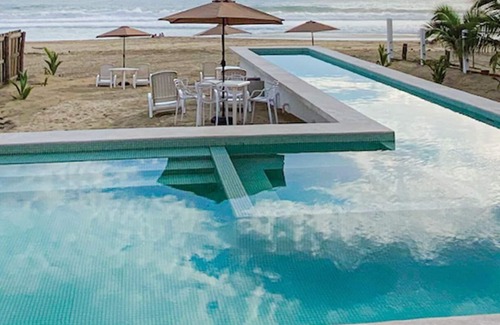 Ixtapa - Zihuatanejo House | Master Suite Beachfront