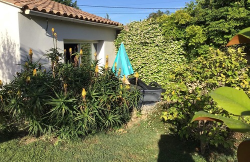 Fons Villa | Garrigue Stone House Loft with Pool, Spa & 10/10 Rating