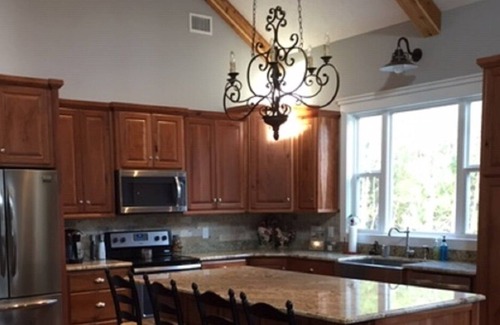 Bath House | Ideal Masters Golf Tournament Rental for Your Stay