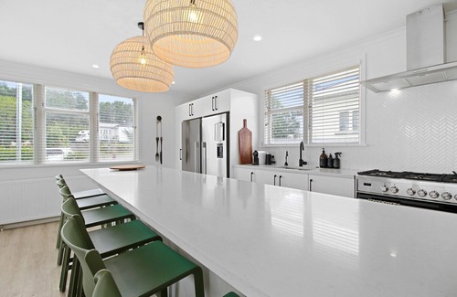 Mangakino House | Relax at Masters Manor - Your Ideal Mangakino Getaway