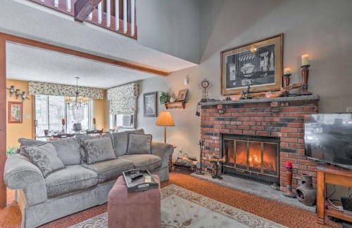 Lackawaxen House | Relax at Masthope Home with Pool & Lake Access in Big Bear