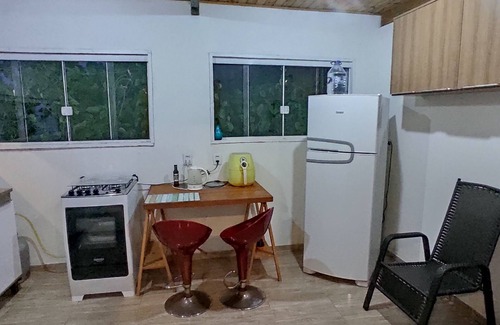 Pantano do Sul Cabin | Scenic Matadeiro Viewpoint: Pet-Friendly Retreat with Spa