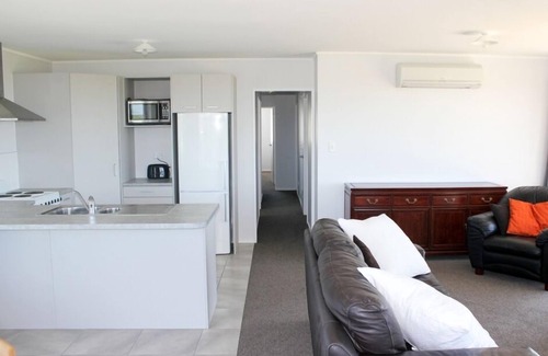 Awhitu House | Family-Friendly Getaway at Matakawau Bach by the Beach