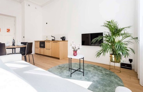 Grunwald Apartment | Exceptional Apartment Matejki 61/13 with Family Amenities