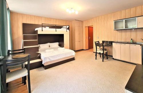 Golden Sands Apartment | Family-Friendly MATEO Golden Sands 2 - A 4-Star Retreat