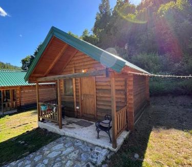 Kolasin Municipality House | Pet-Friendly Matesevo Guest Houses with Oceanfront Pool