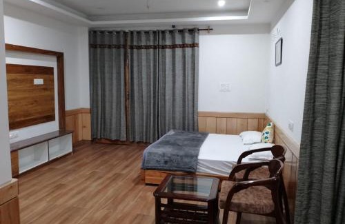 Bhuntar House | Mathan View Homestay: Guest Rated 9.1, Pet Friendly Stay