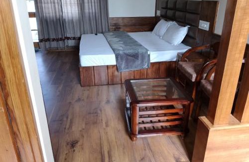 Bhuntar House | Mathan View Homestay: Guest Rated 9.1, Pet Friendly Stay