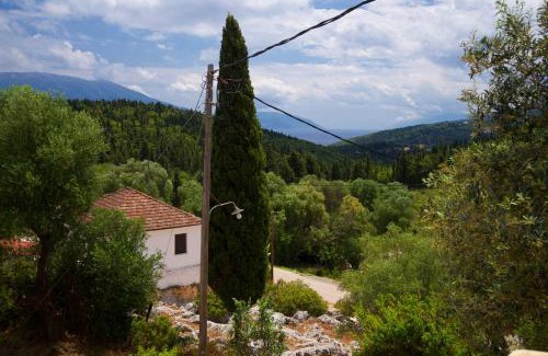 Tselendata Villa | Elegant Mathilda's House with Pool & Family-Friendly Vibes