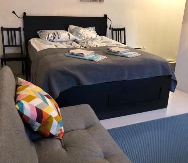 Mathildedal Apartment | Oceanfront Mathildedal Private Apartments - Rated 9.1/10