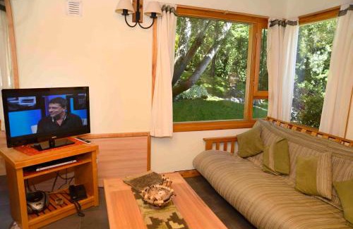 San Carlos de Bariloche Cabin | Discover Matices Patagonicos: Highly Rated & Family Friendly