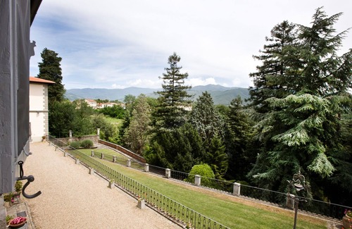 Cicogna Apartment | Relax in Matilde: Tuscan Villa with Pool and Park