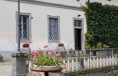 Cicogna Apartment | Relax in Matilde: Tuscan Villa with Pool and Park