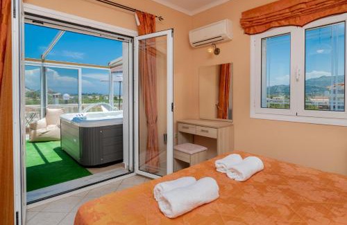 Kalpaki House | Relax at Matina's Family House with Private Jacuzzi & Ocean View