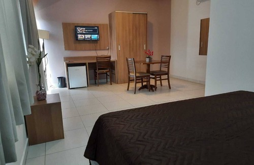 Paraguacu Hotel | Guest Rated Matinada Palace Hotel with Breakfast Included