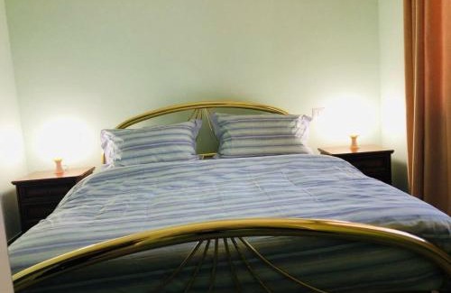 Camisano Bed & Breakfast | Inviting Matis Appartamenti: Family-Friendly Stay with Pool