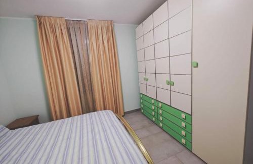 Camisano Bed & Breakfast | Inviting Matis Appartamenti: Family-Friendly Stay with Pool