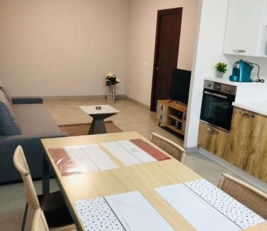 Camisano Bed & Breakfast | Inviting Matis Appartamenti: Family-Friendly Stay with Pool