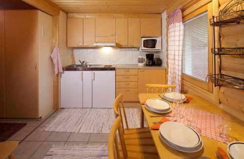 Pertunmaa Apartment | Pet-Friendly Matkailutila Lahdelma with Ocean View & Hot Tub
