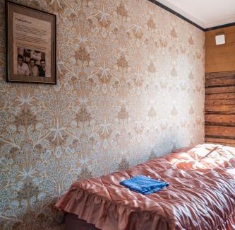 Kokkola Hotel | Inviting Matkustajakoti Ykspihlaja with Oceanfront Views