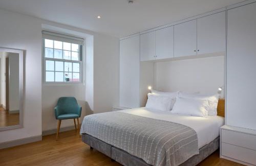 Ponta Delgada Hostel | Guest Rated 9.5: Stay at Matriz 55, Hostel & Suites