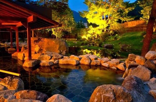 Kamimoku Onsen Hotel | Oceanfront Matsunoi: Family-Friendly with Pool & Hot Tub
