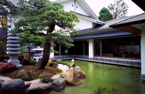 Matsue House | Discover Matsunoyu: Spa Retreat with Family-Friendly Amenities