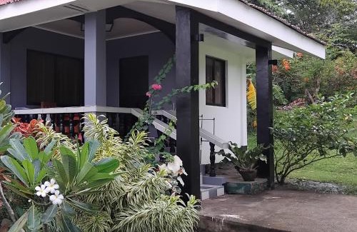 Zamboanguita House | Matteo's Hus Villa Rental: Oceanfront Bliss & High Ratings