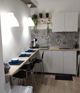 Bari City Centre Apartment | Family-Friendly Stay at Mattia's House 2 – Top Rated!