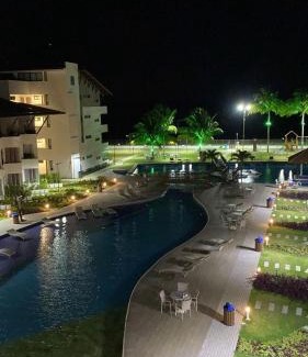 Tamandare Apartment | Mauí Beach Resort: Family-Friendly Oceanfront Escape